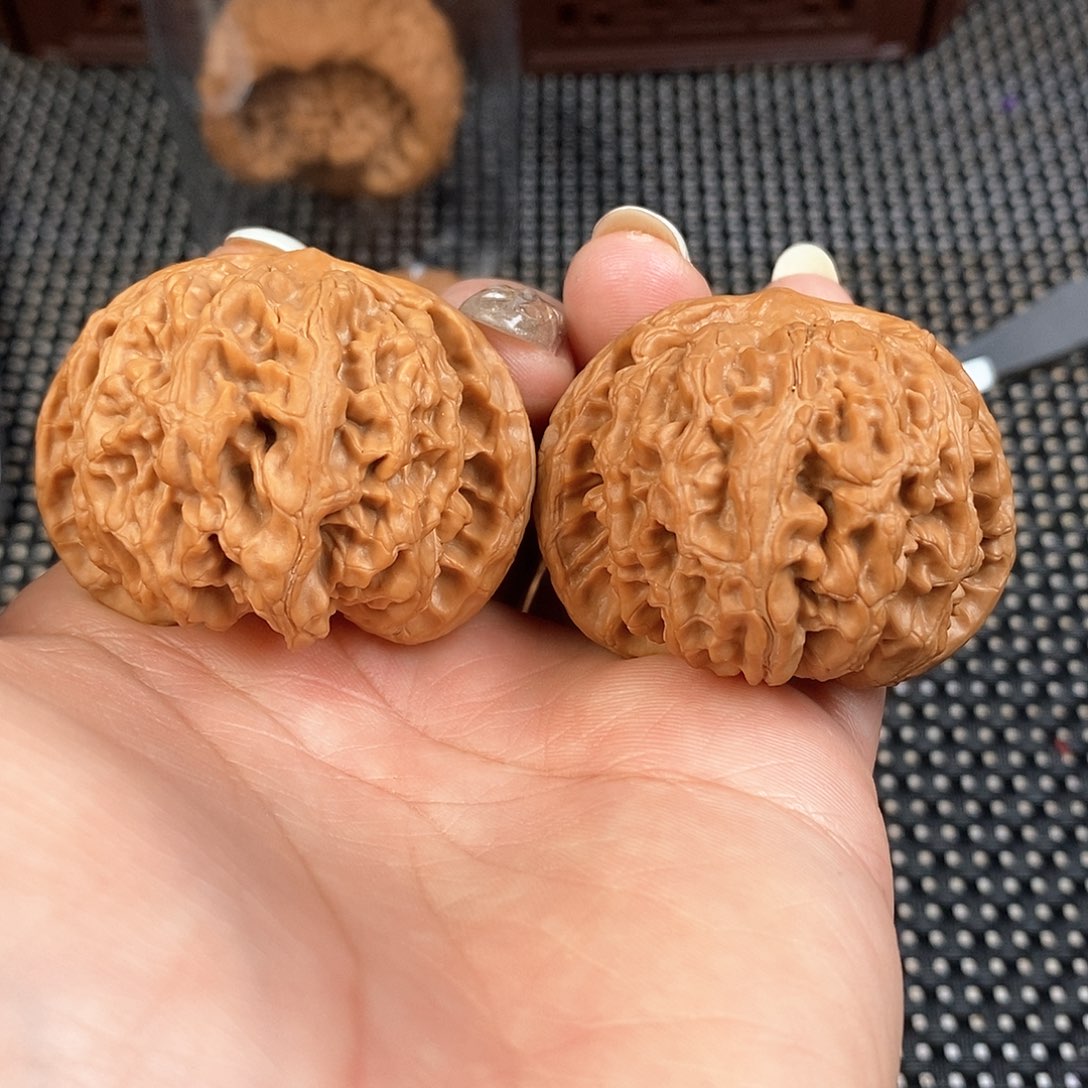 文玩核桃把件44尺苹果园全品