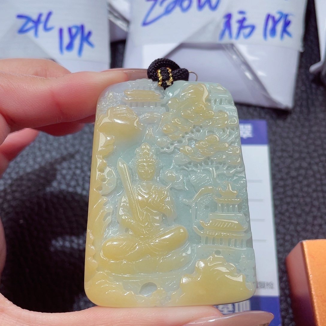 颈饰未镶嵌翡翠翡翠