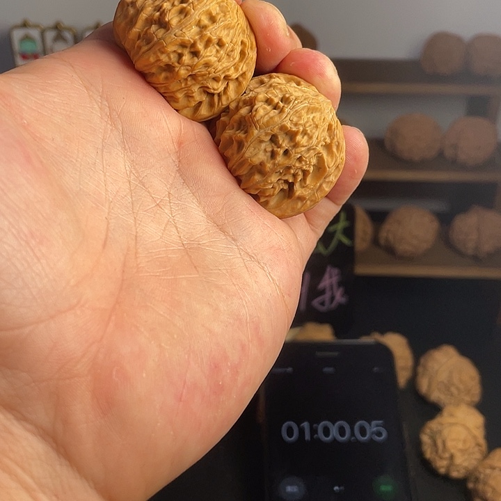 t***·文玩核桃文玩核桃