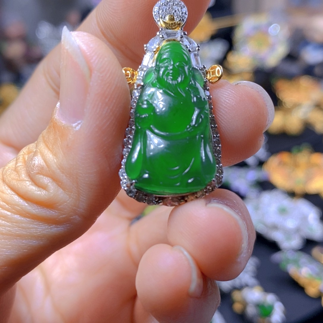 翡翠耳钉银S925镶嵌天然翡翠