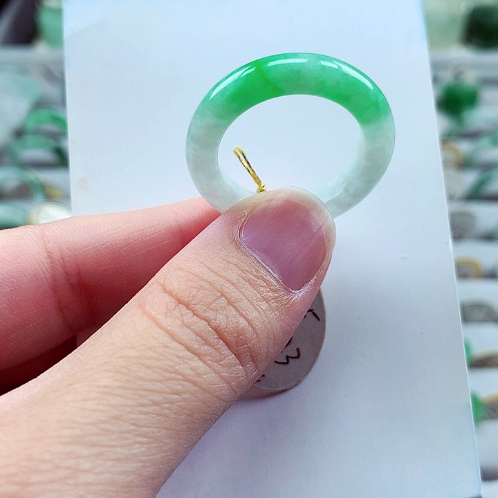 翡翠戒指未镶嵌23号