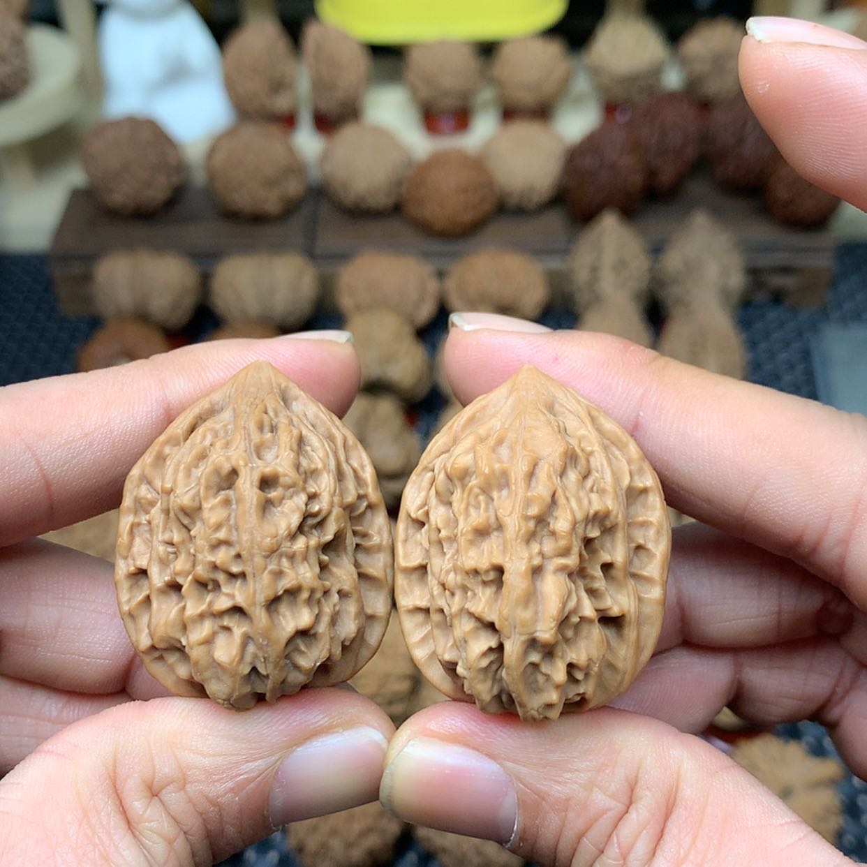 【闪购商品】文玩核桃把件全品野生房山鸡心32福利