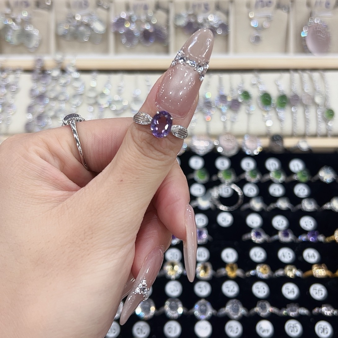 怡***夕紫晶戒指银S925镶嵌