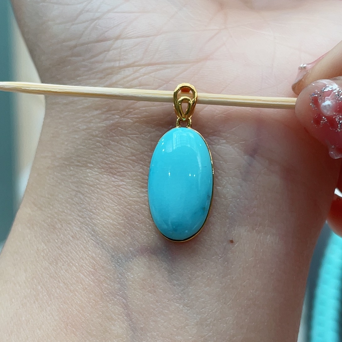 绿松石颈饰18K金镶嵌