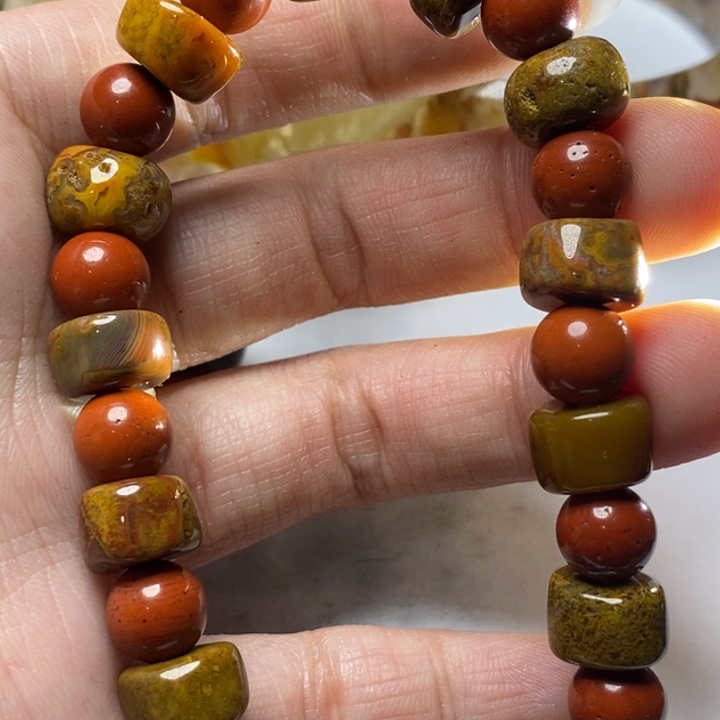 玛瑙/玉髓颈饰未镶嵌