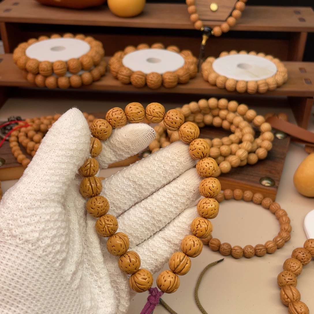 M***G桃核吊坠野生盘锦