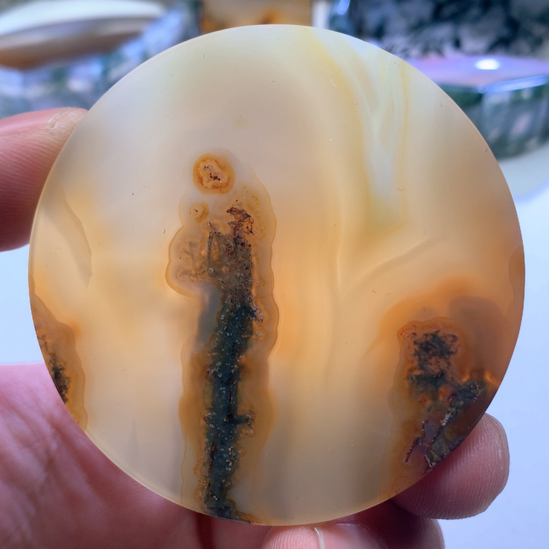 玛瑙/玉髓颈饰未镶嵌干**了