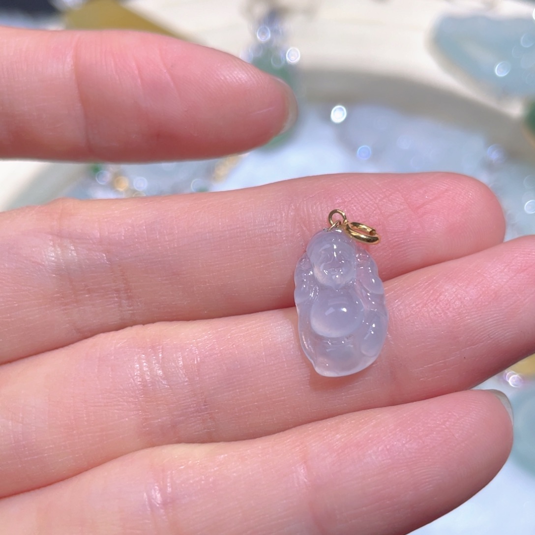 翡翠颈饰18K金镶嵌翡翠