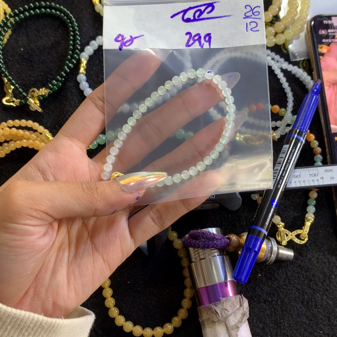 定制翡翠未镶嵌天然缅甸翡翠