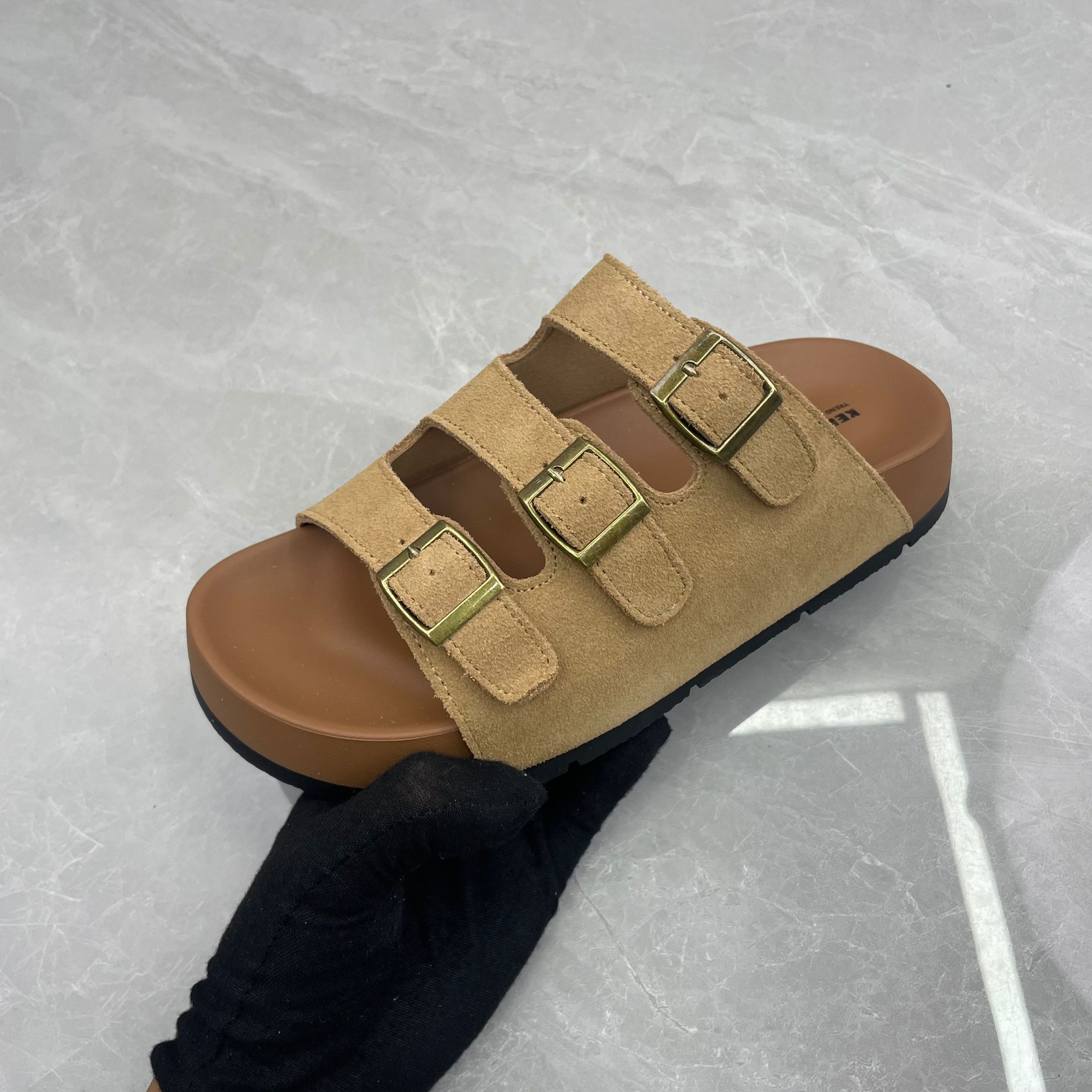 拖鞋女 799-01(牛皮)（孤品）b区36码