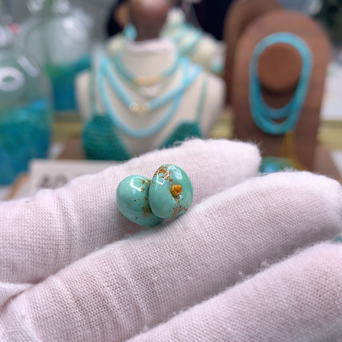 绿松石未镶嵌饰品