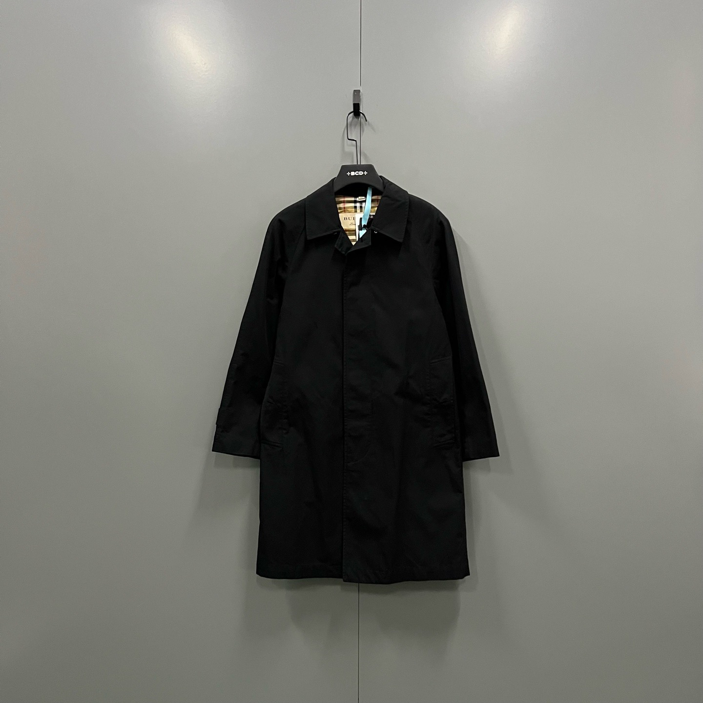 99新 BURBERRY/博柏利 jp1230 经典格纹大衣 44码 208308