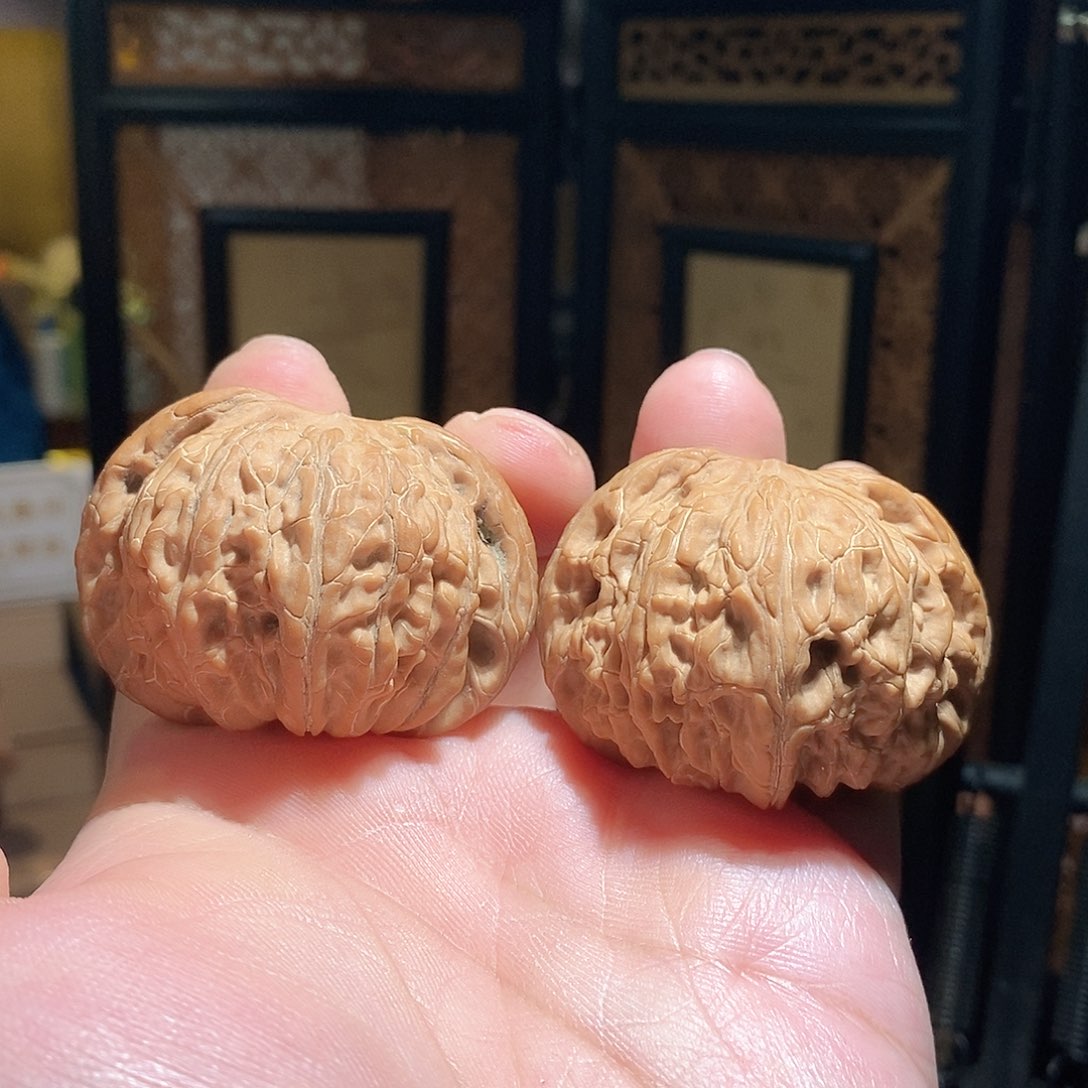 文玩核桃把件49.5磨盘全品