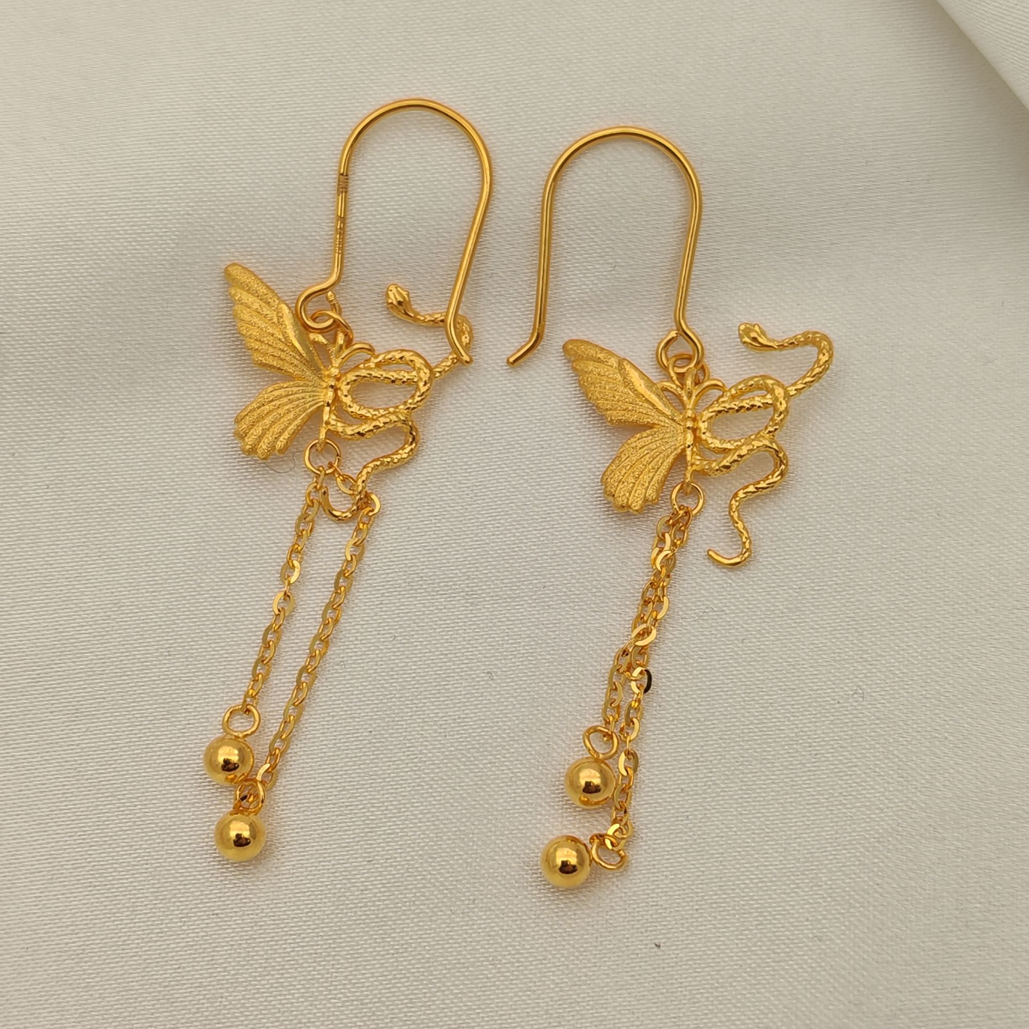 7833美开乐黄金耳饰蝴蝶百搭耳环足金999纯金首饰本命年礼物女款
