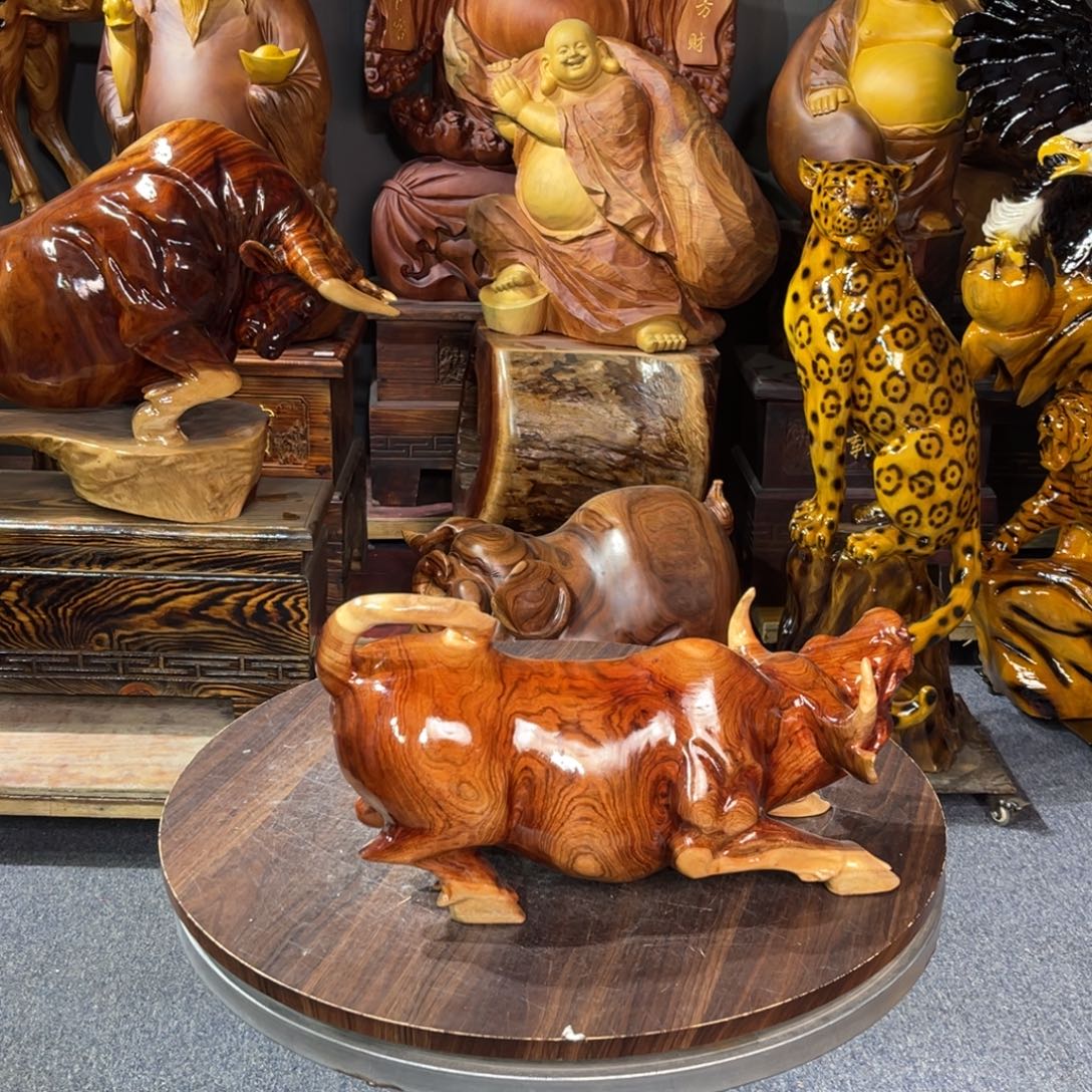 香榧木香樟木实木雕刻件