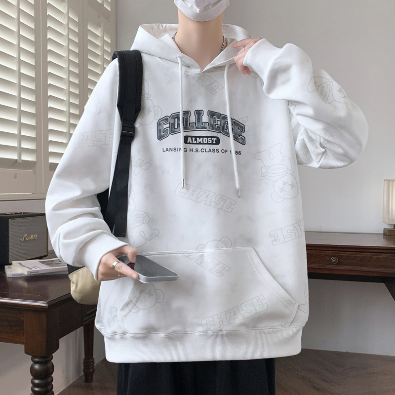 2025秋季青少年连帽印花卫衣宽松舒适韩版个性男生百搭款套头卫衣