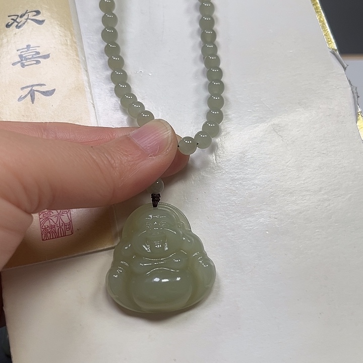 和田玉颈饰未镶嵌