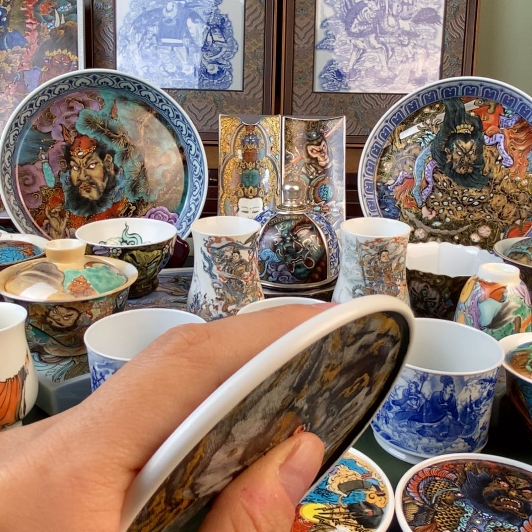 勾***丢手工手绘老虎盖置