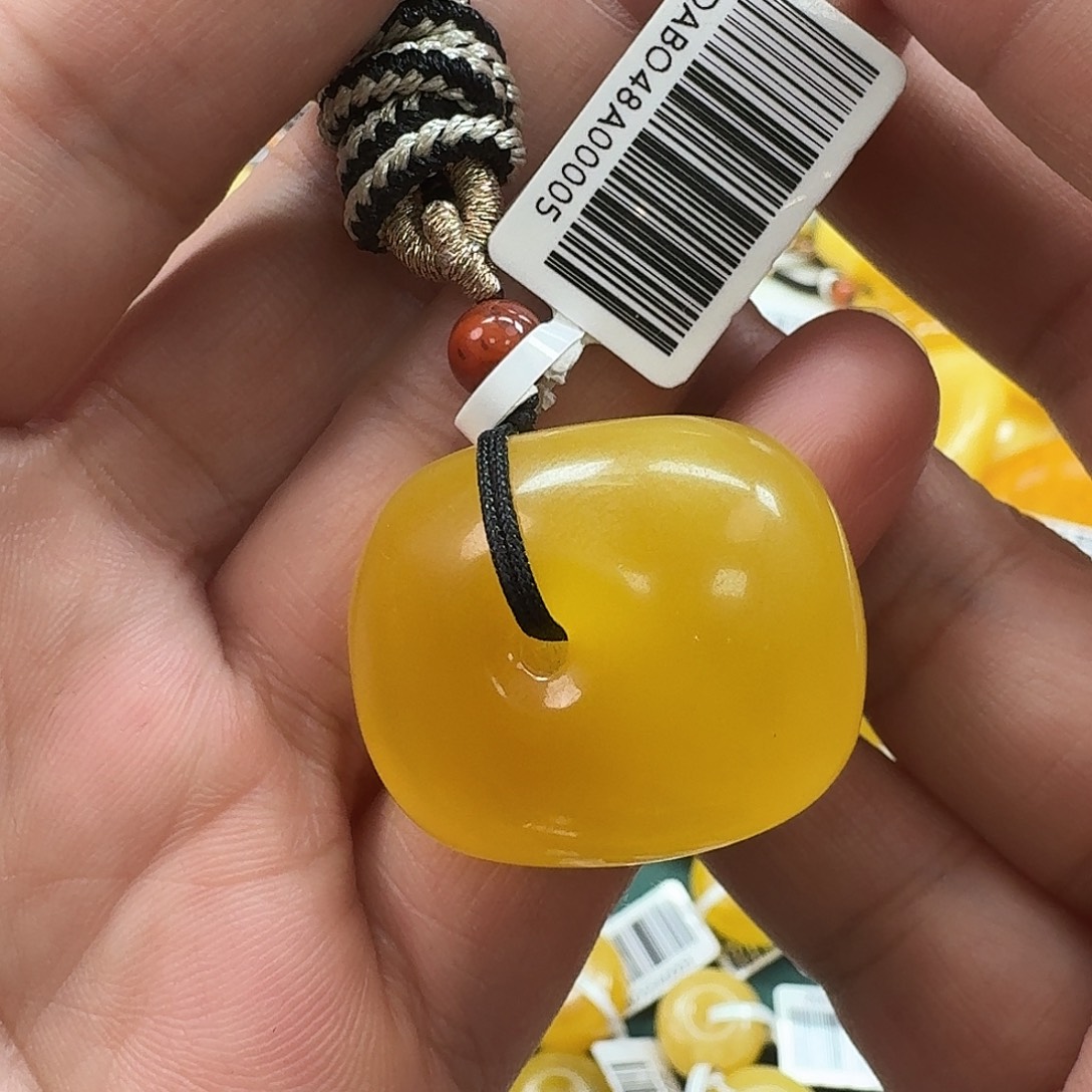 琥珀未镶嵌珠宝奇石73