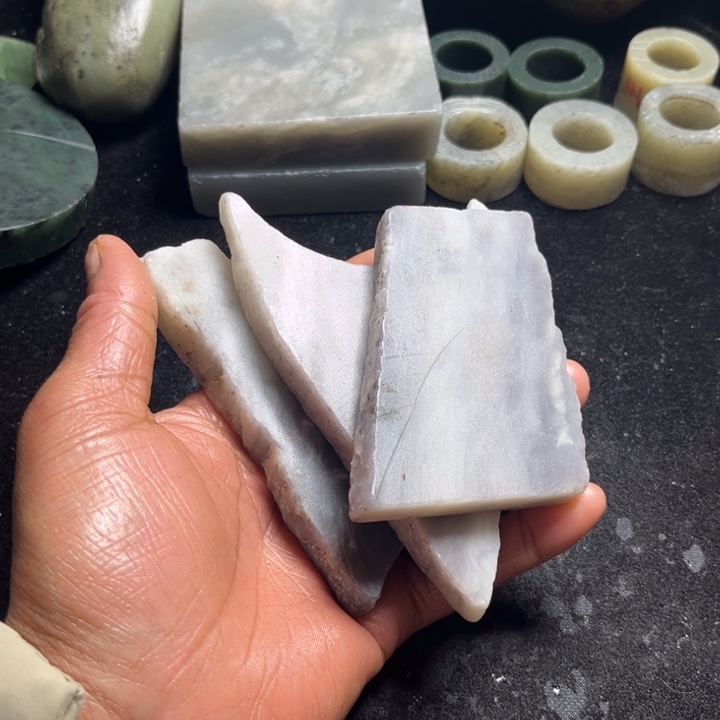 和田玉（糖玉）未镶嵌珠宝半成品