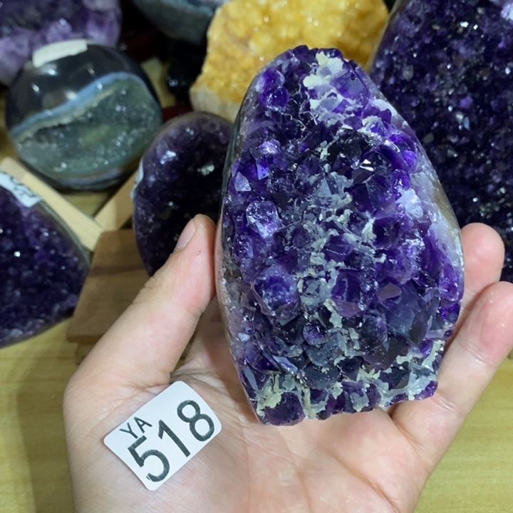 未镶嵌紫晶大型摆件（非配饰）