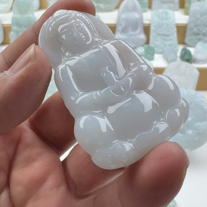 翡翠未镶嵌颈饰天然缅甸A货翡翠