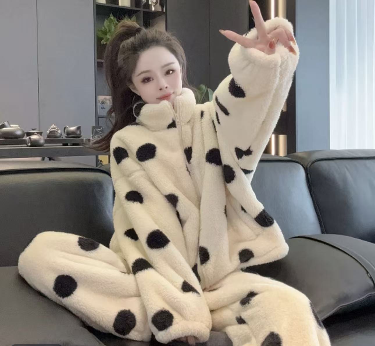 波点加绒睡衣女士大码长袖韩版可爱家居服加厚保暖珊瑚绒套装