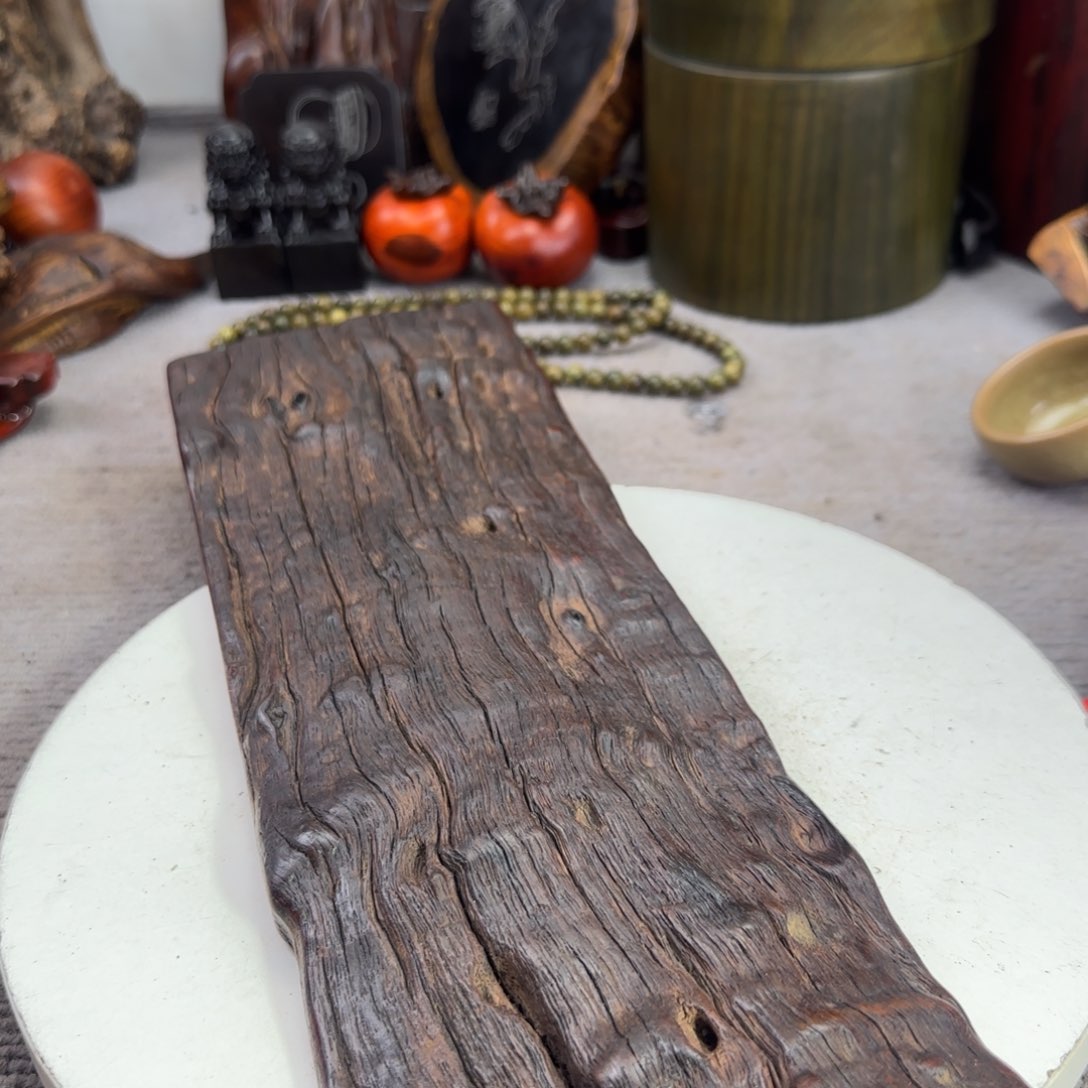 大果紫檀（缅甸花梨）物****室