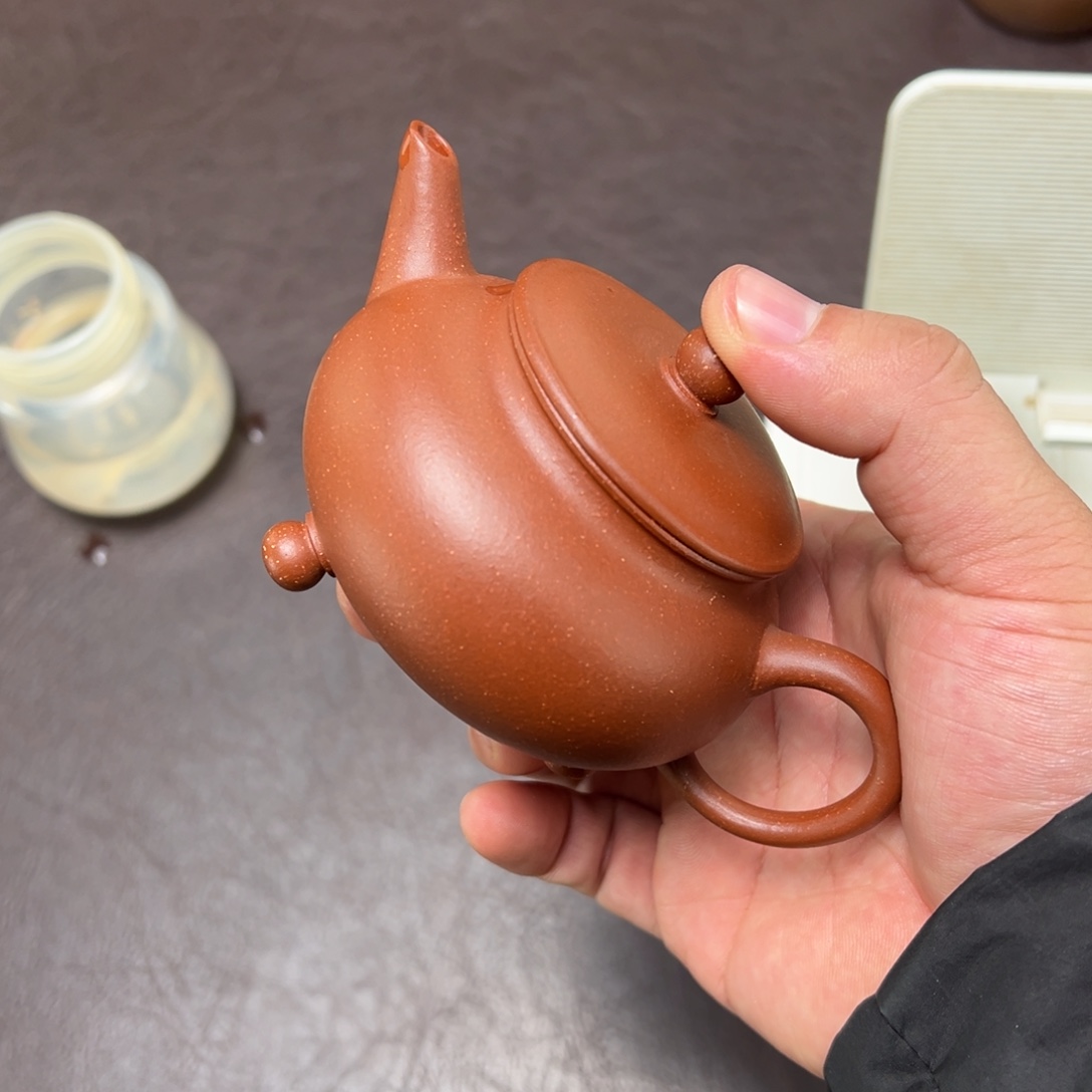 茶壶紫砂汽修厂和机械设备