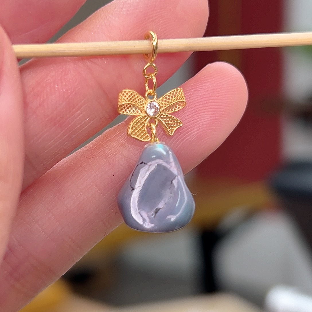 绿松石珠宝奇石18K金镶嵌