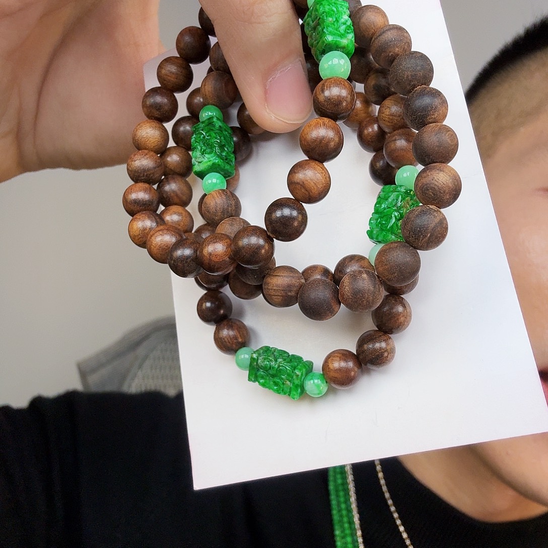 翡翠未镶嵌颈饰多样性发货只发一件