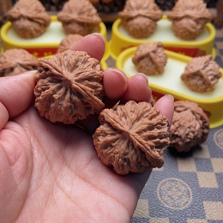 文玩核桃把件39苹果园