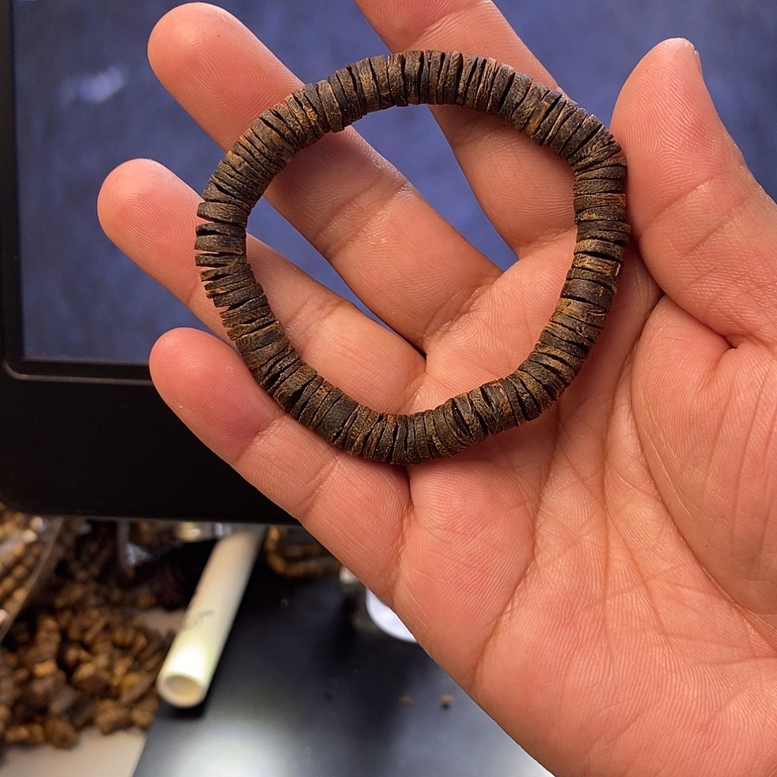 沉香手串沉水片珠单圈8克多样性发一