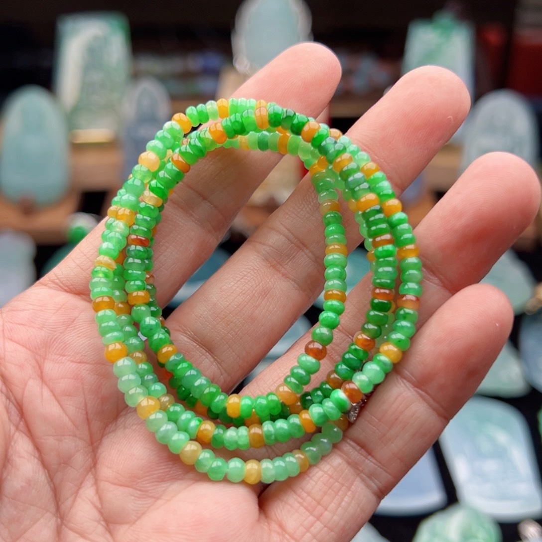 翡翠颈饰未镶嵌₅*k天然缅甸翡翠珠链