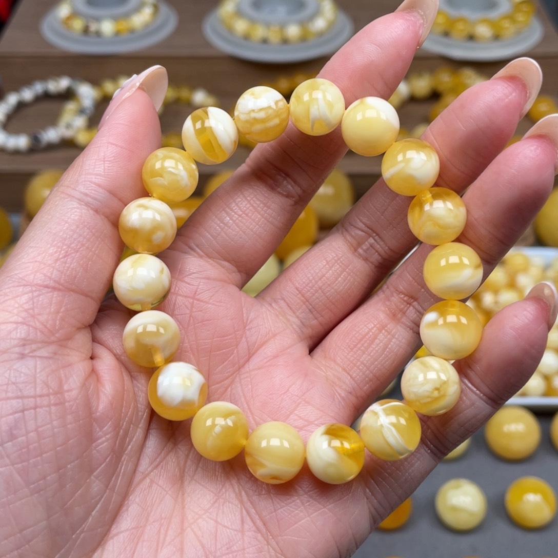 琥珀未镶嵌裸石天然