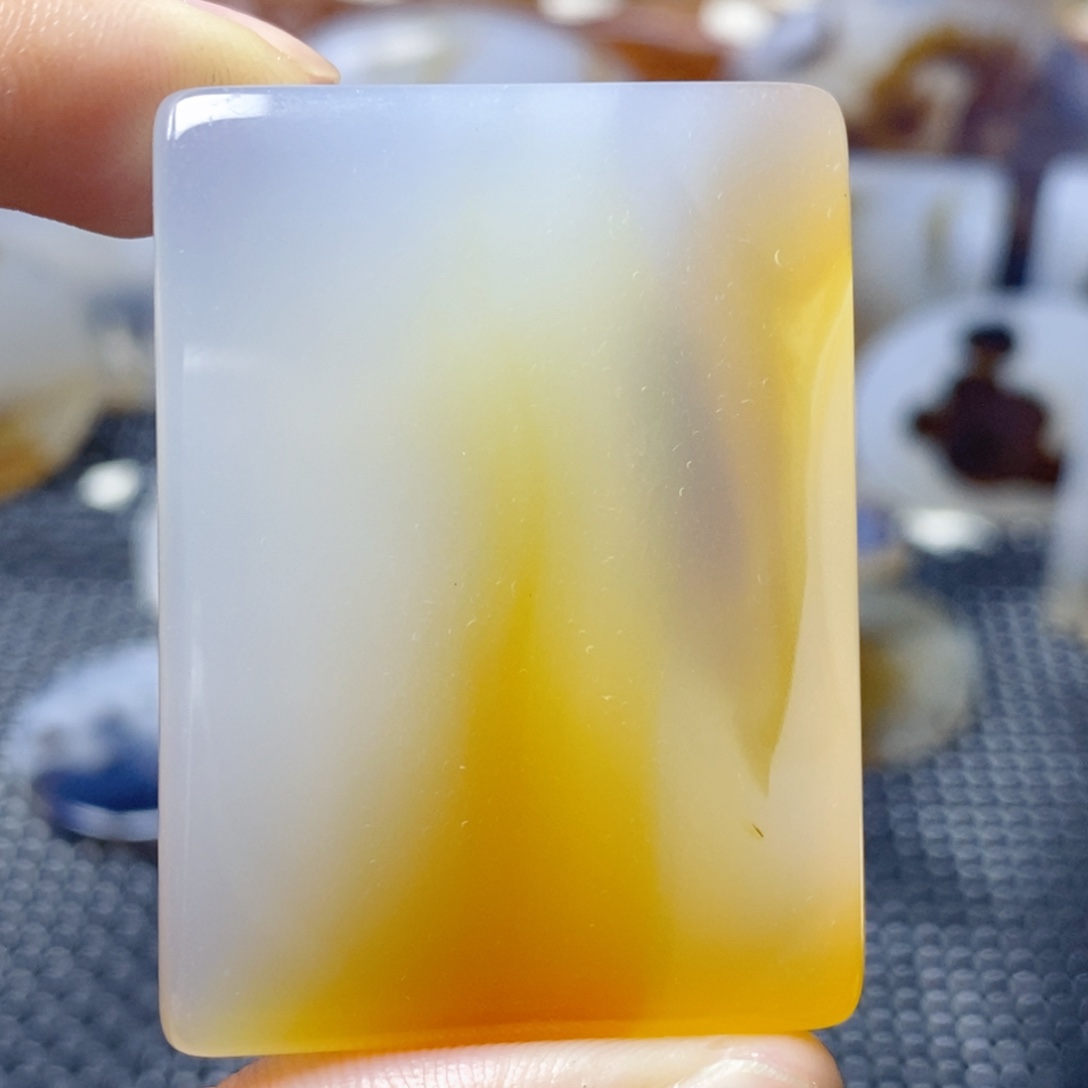 玛瑙/玉髓未镶嵌珠宝半成品