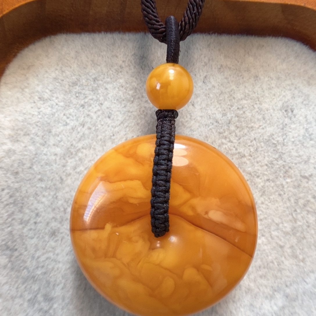 未镶嵌蜜蜡手串蜜蜡