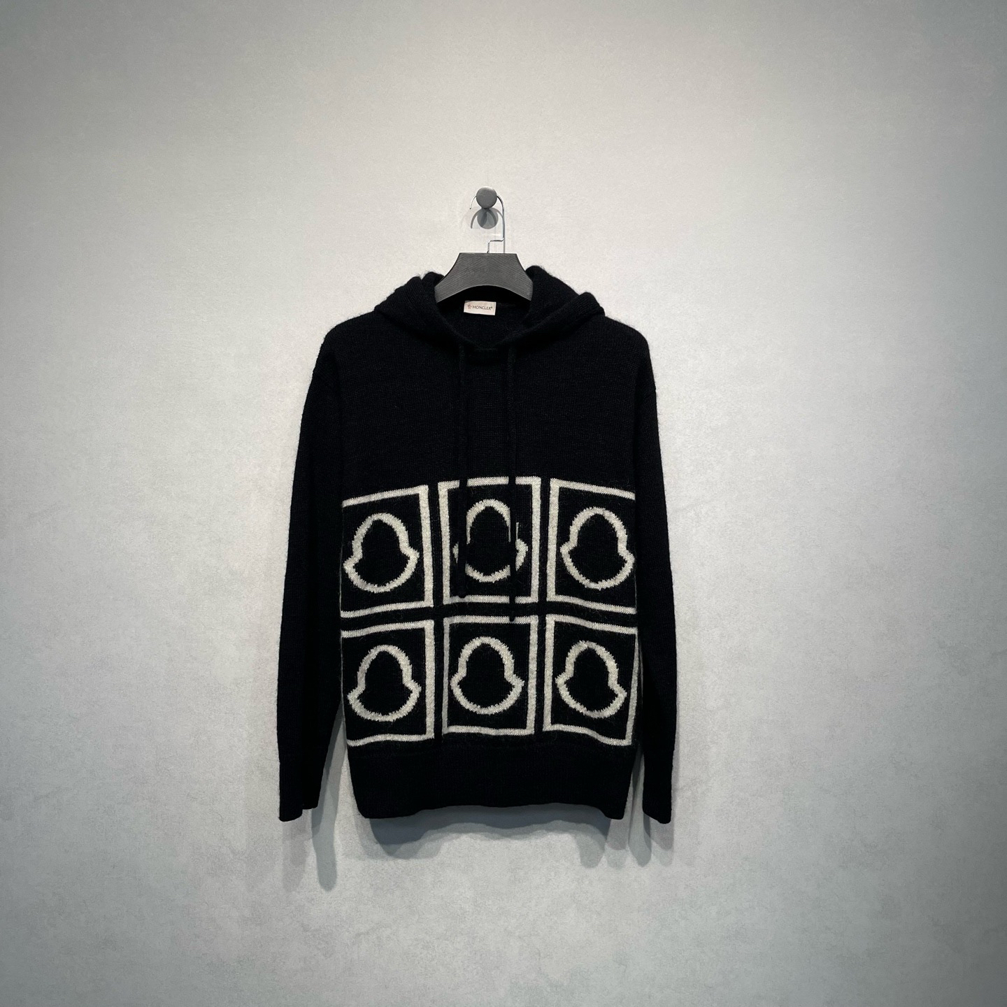 99新 MONCLER logo提花马海毛连帽毛衣/M码/DY216549