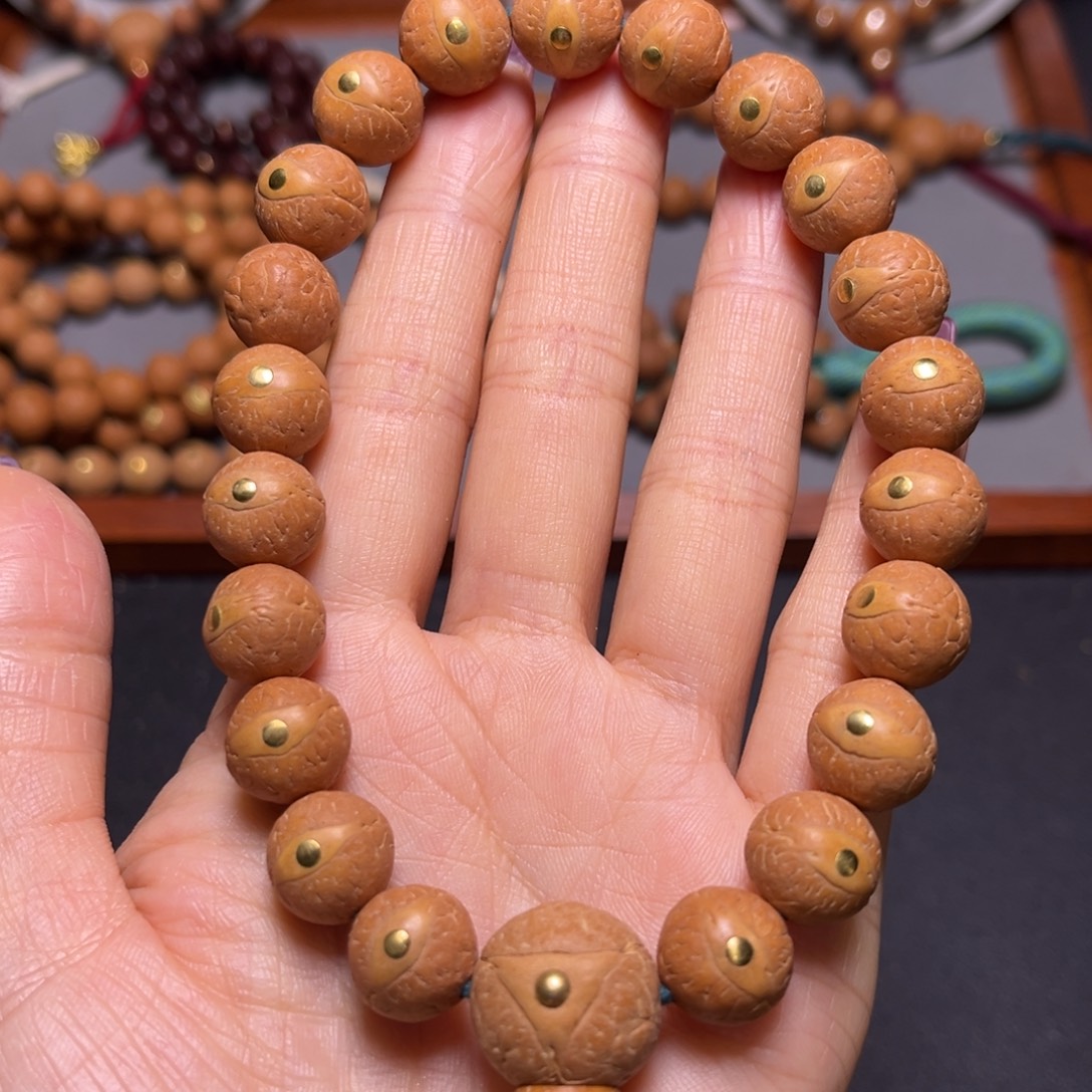 吊坠凤眼菩提12+mm2025精品铜钉手串