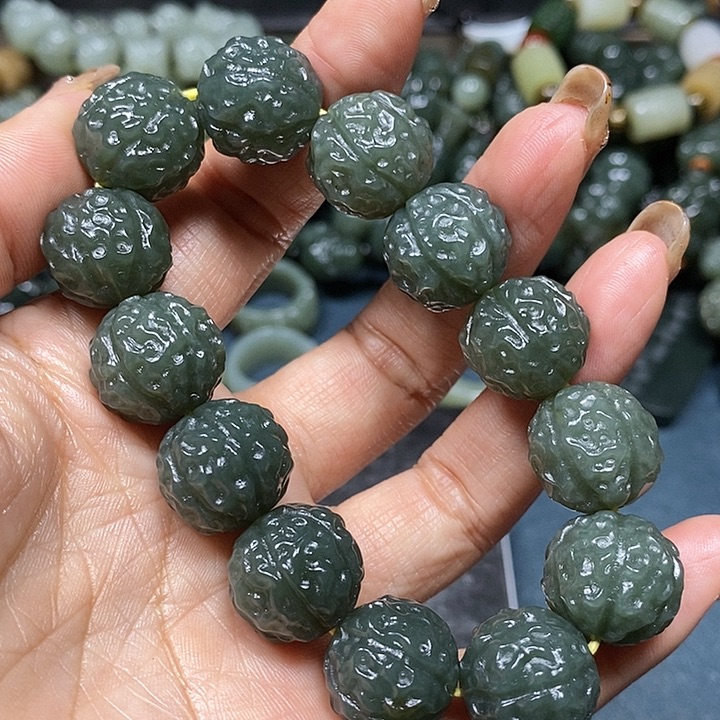 和田玉手串未镶嵌