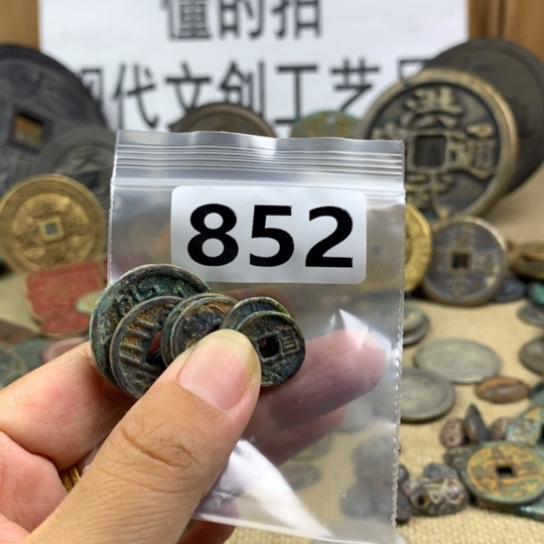 用***9铜现代文创工艺品