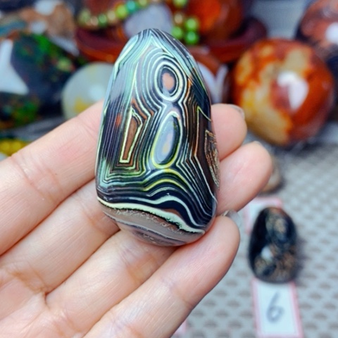 未镶嵌玛瑙/玉髓珠宝奇石用****言打孔不退不换