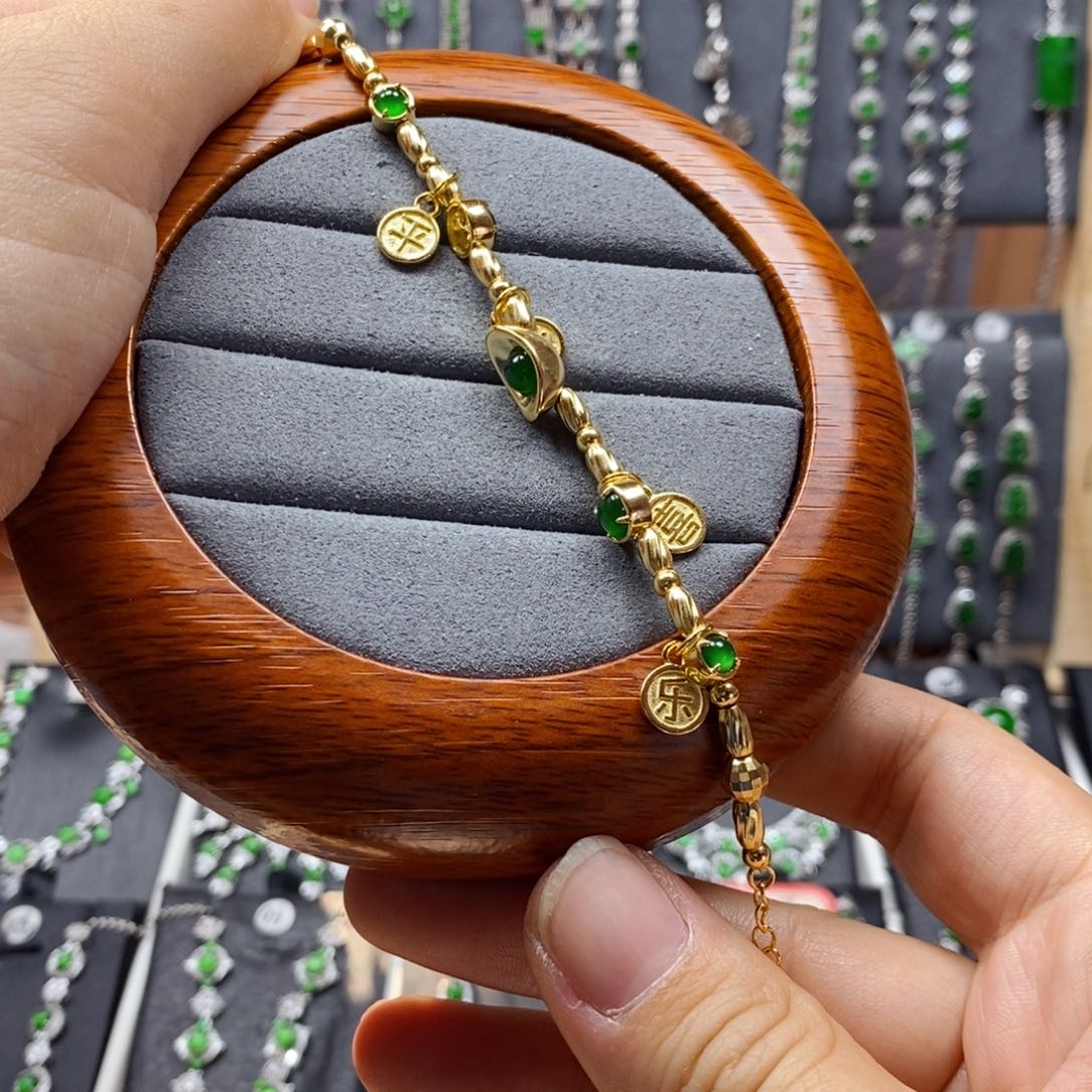 翡翠颈饰银S925镶嵌手链