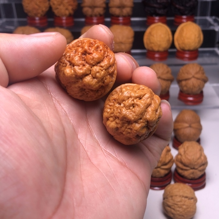 文玩核桃吊坠3血舍利