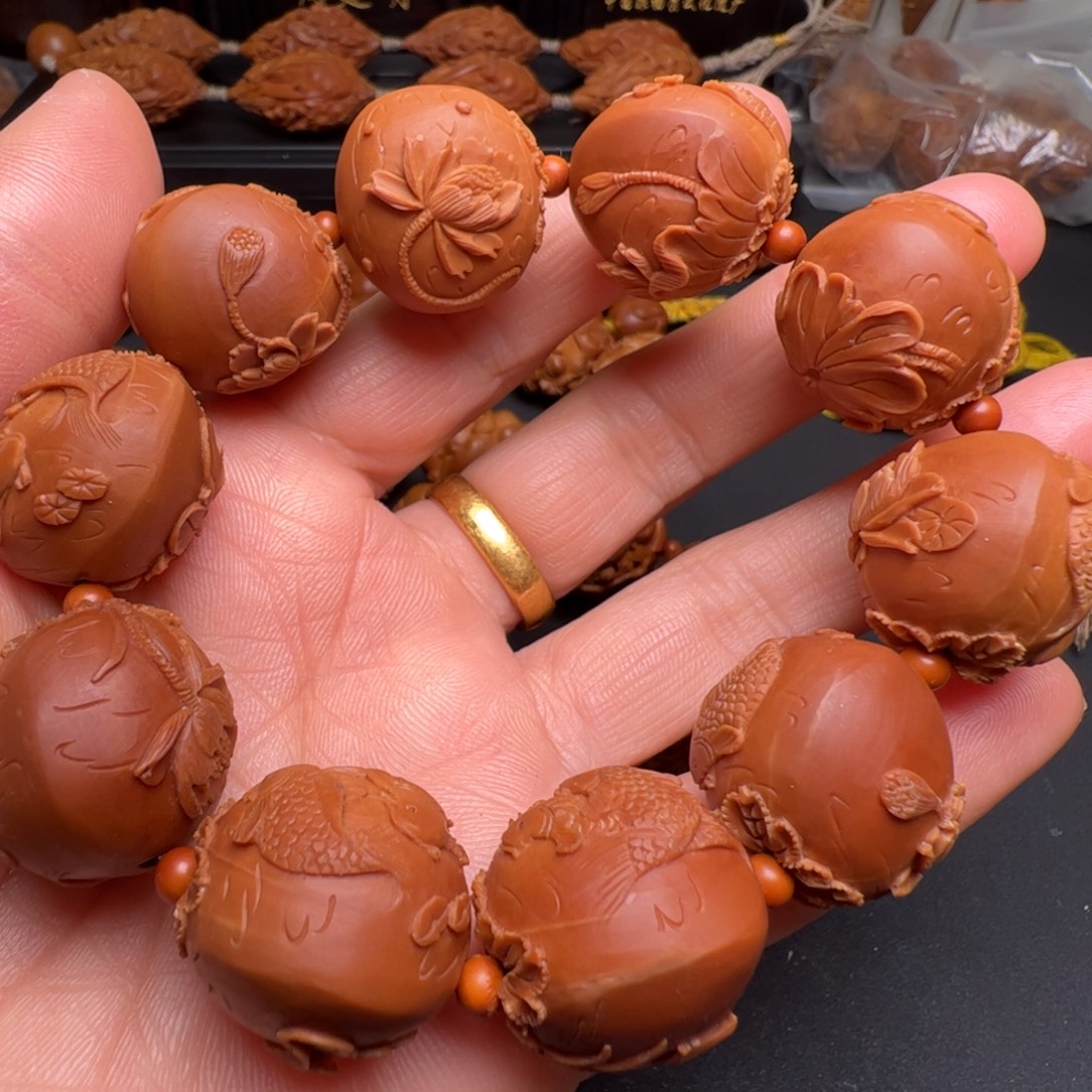 橄榄核手串/手链橄榄核雕刻的核雕作品