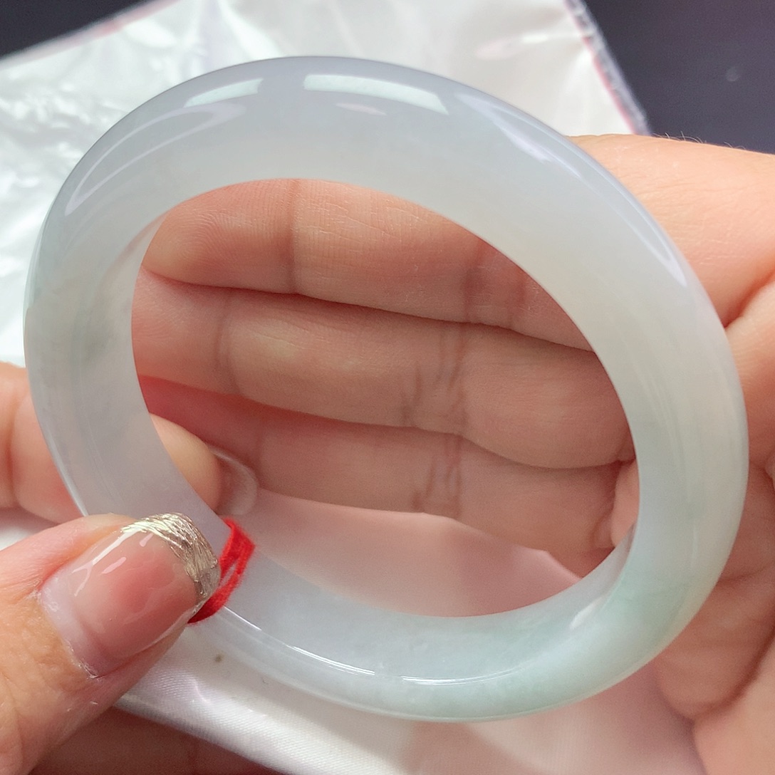 【闪购商品】翡翠手镯未镶嵌a 191123