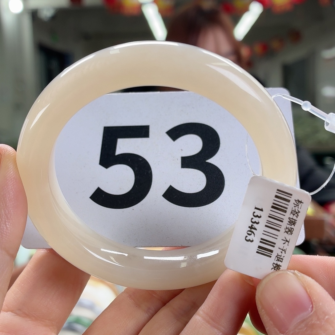 好***神和田玉未镶嵌手镯