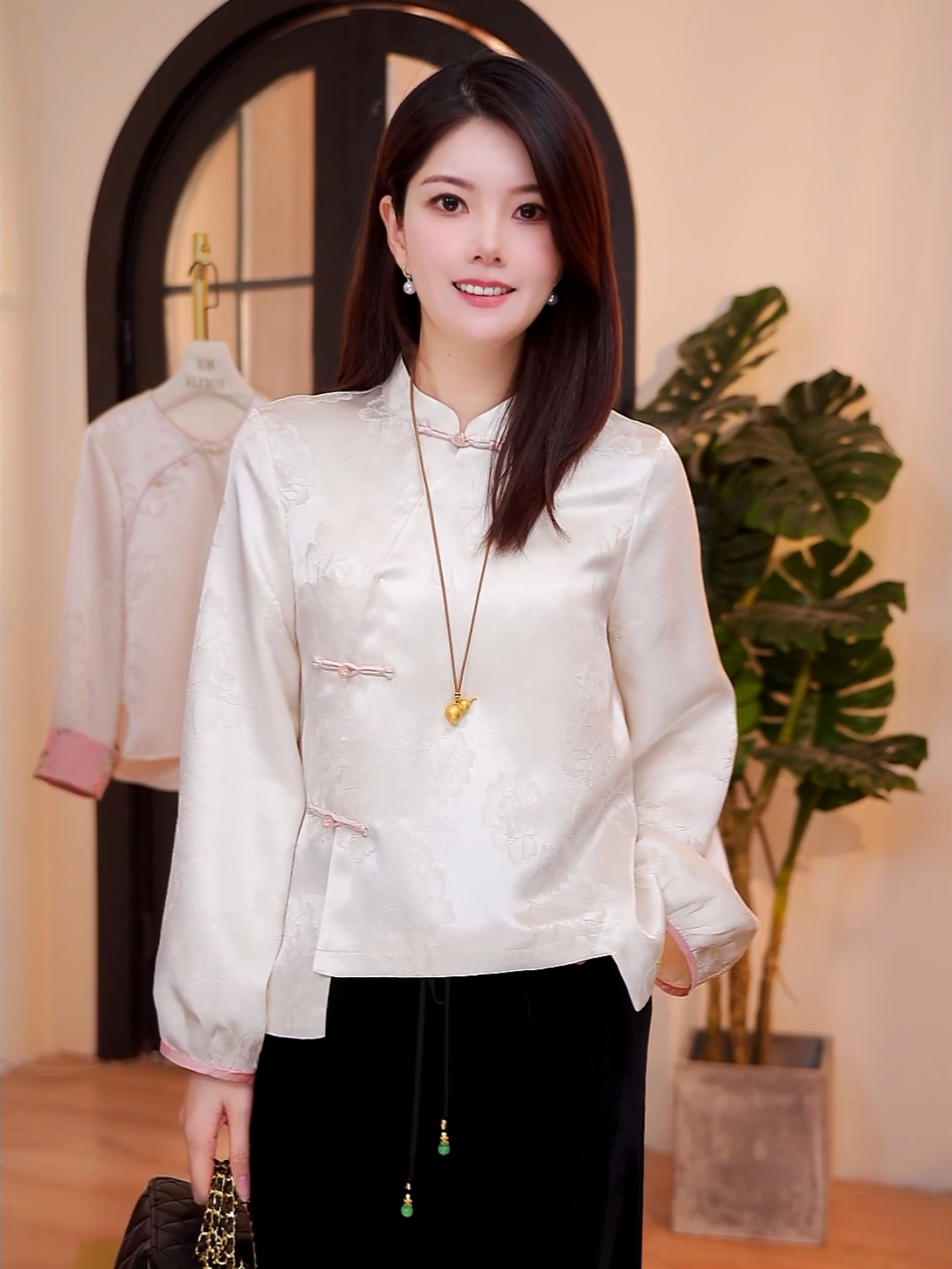 《珊珊定制》《月光》《ELFBOX》2025秋冬季醋酸百搭衬衣6981