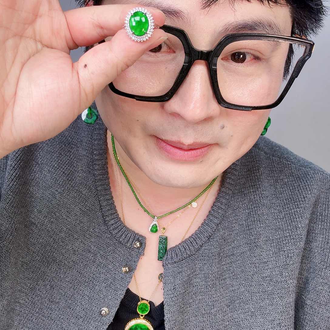 翡翠颈饰未镶嵌一个