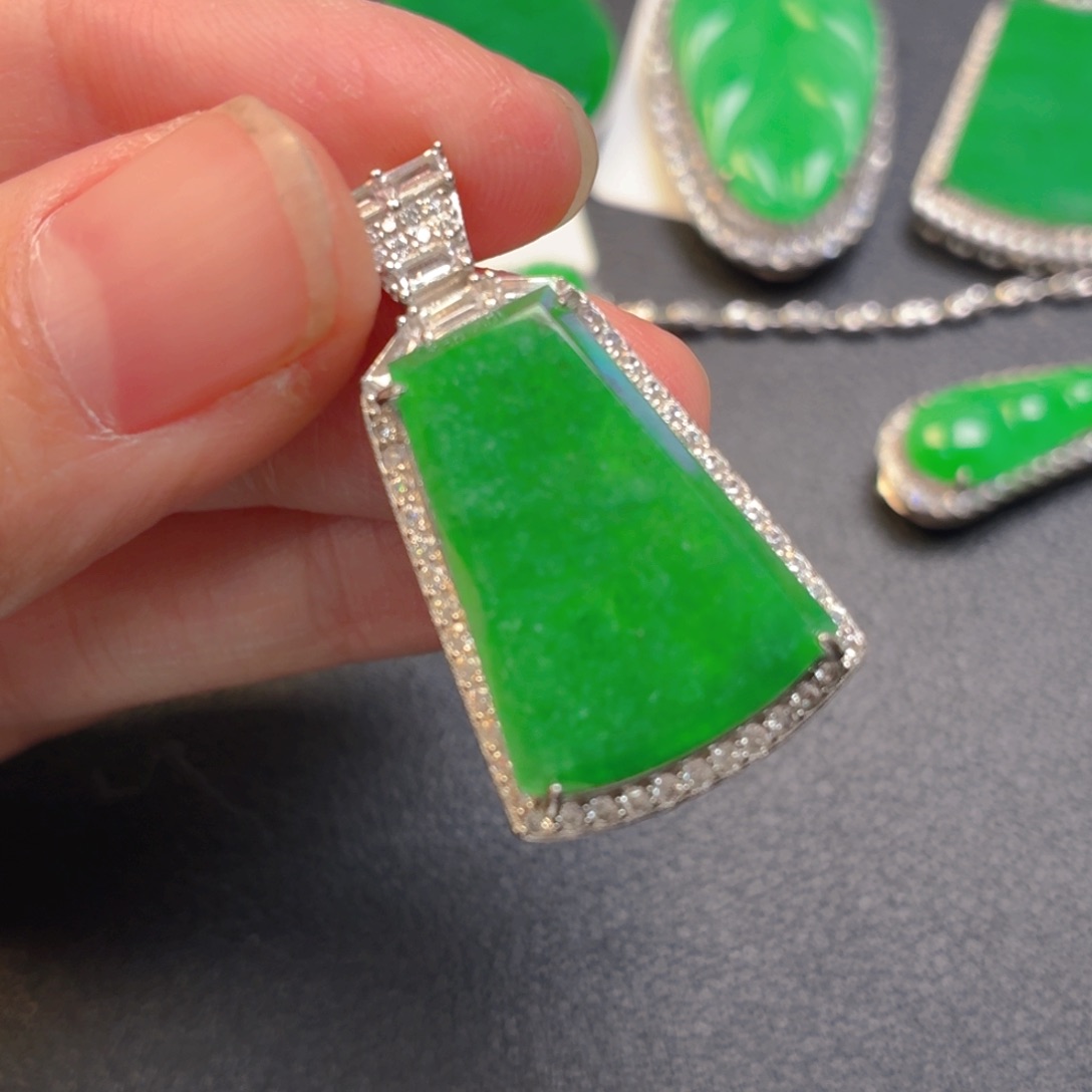 翡翠银S925镶嵌吊坠(不含链)